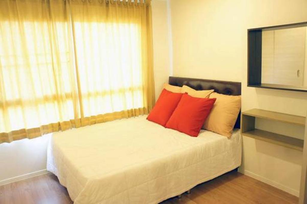 Airport Link Hua Mak Condo Bangkok Rum bild